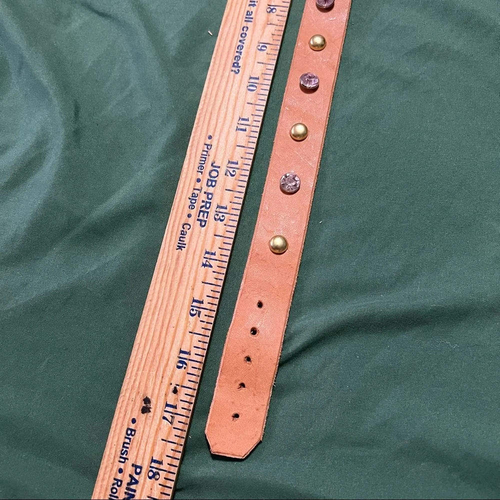 Hand Crafted Medium Leather Dog Collar